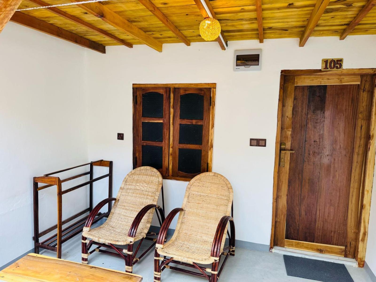 Beach Wave Hotel Arugam Bay Bagian luar foto